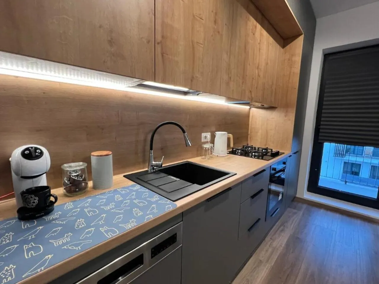 High-Rise Luxury Apartment With Free Parking Bukareszt Rumunia